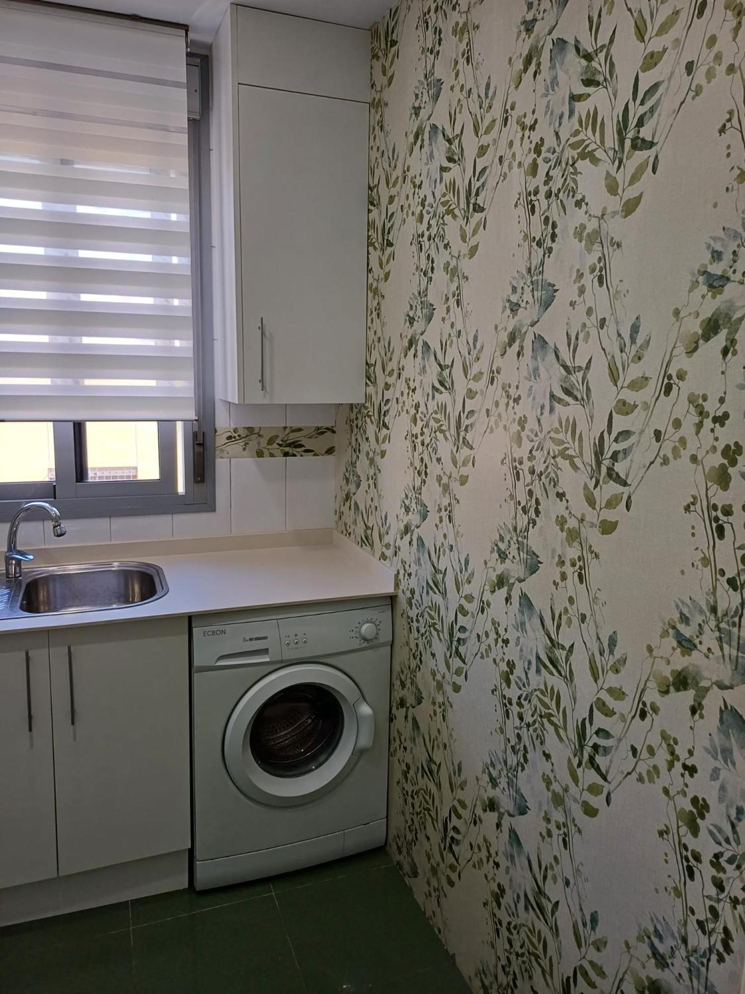 Apartamento Virgen De La Victoria Sevilla Exteriör bild
